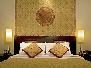 2631759-The-Phoenix-Hotel-Yogyakarta-MGallery-Collection-Guest-Room-8.jpg