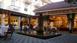 the-phoenix-hotel-yogyakarta_250x150.jpg